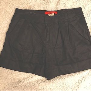 Anthropologie black pleated dress shorts size 0